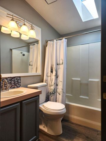 1001 SE 15th Street 137, Bend, OR 97702