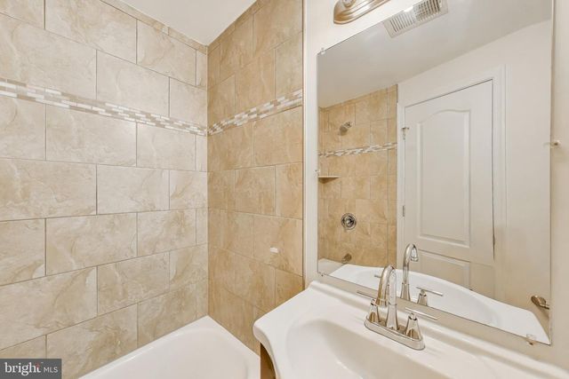 527 GARNER AVE, Waldorf, MD 20602