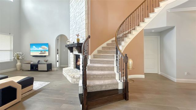 1377 Rolling Thunder, Frisco, TX 75036