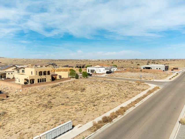 6500 Pato Road NW, Albuquerque, NM 87120