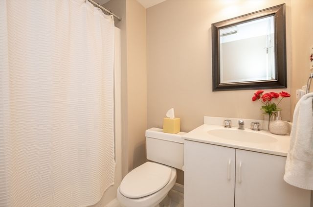 30 Weatherly Drive 30, Salem, MA 01970