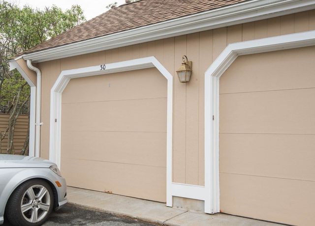 30 Weatherly Drive 30, Salem, MA 01970