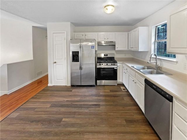 7189 Woodcreek Way, Douglasville, GA 30134