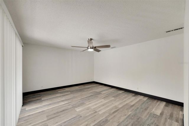6301 NEWTOWN CIRCLE 1A4, Tampa, FL 33615