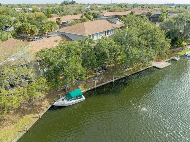 6301 NEWTOWN CIRCLE 1A4, Tampa, FL 33615