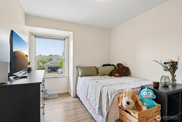 508 Eldredge Avenue NW, Orting, WA 98360