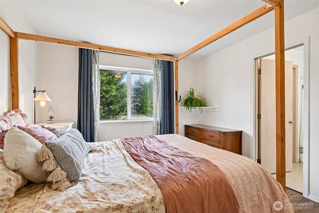 508 Eldredge Avenue NW, Orting, WA 98360