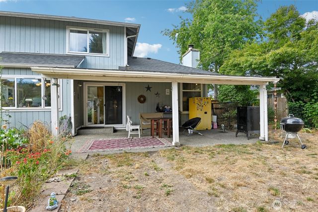 508 Eldredge Avenue NW, Orting, WA 98360