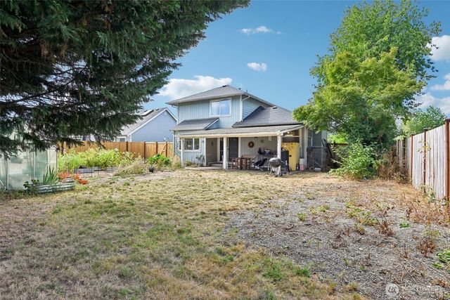508 Eldredge Avenue NW, Orting, WA 98360