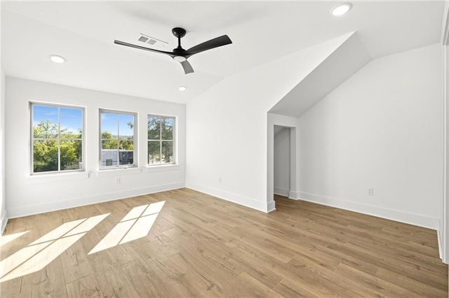 446 E Martin Luther King Jr Boulevard, Fayetteville, AR 72701