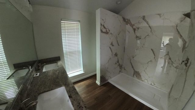 1002 Glen Valley Drive, Humble, TX 77338