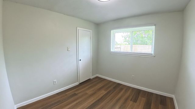 1002 Glen Valley Drive, Humble, TX 77338