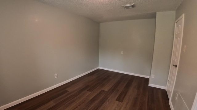 1002 Glen Valley Drive, Humble, TX 77338