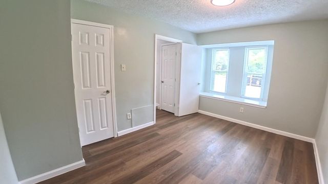 1002 Glen Valley Drive, Humble, TX 77338