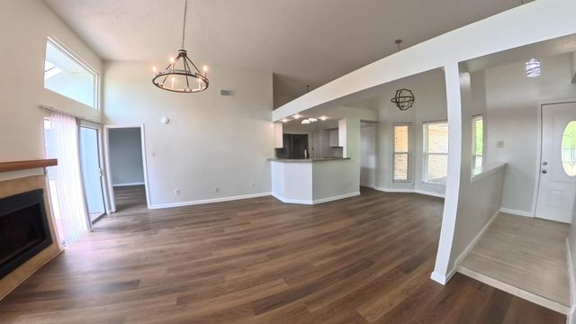 1002 Glen Valley Drive, Humble, TX 77338