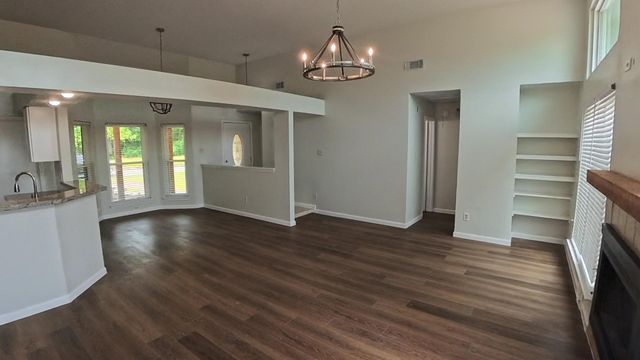 1002 Glen Valley Drive, Humble, TX 77338