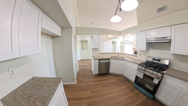 1002 Glen Valley Drive, Humble, TX 77338