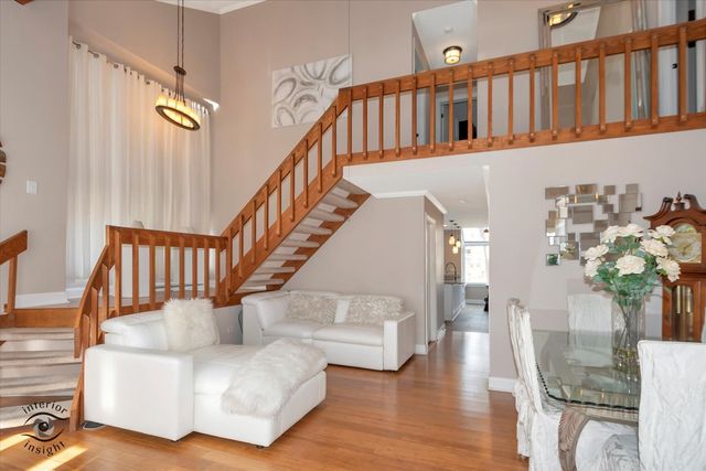 35 Lucas Drive 35, Palos Hills, IL 60465