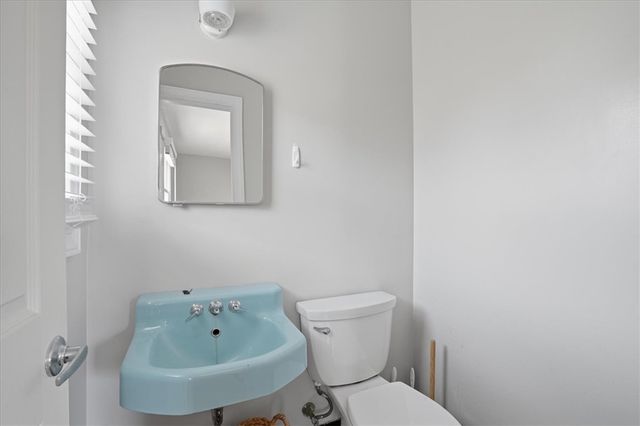 11 Spring Valley Road, Greenville, SC 29615