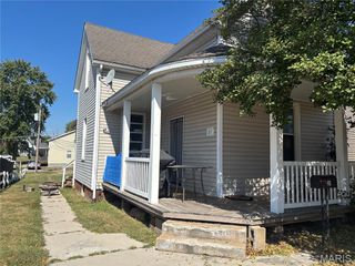 21 N 17th Street, Belleville, IL 62226