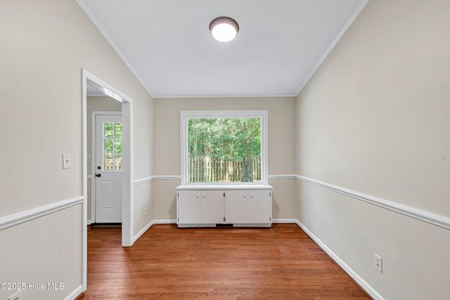 1002 Summerbrook Place, Jacksonville, NC 28540