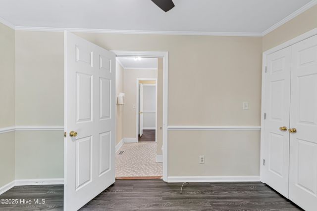 1002 Summerbrook Place, Jacksonville, NC 28540