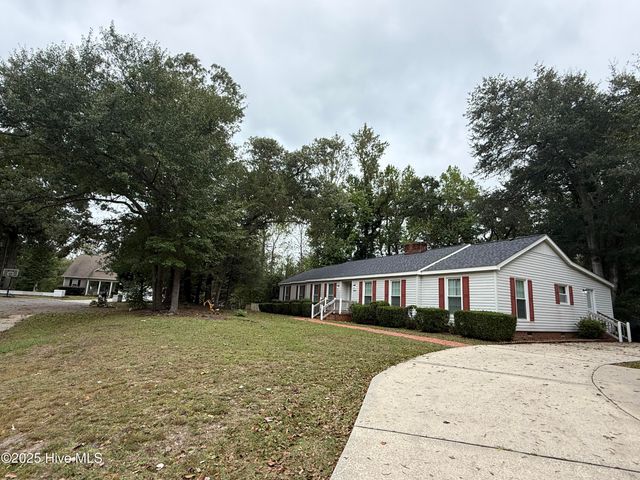 1002 Summerbrook Place, Jacksonville, NC 28540