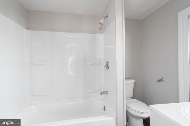 222 N 3RD ST N, Millville, NJ 08332