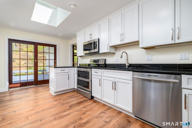 200 Chipman Drive, Cheshire, CT 06410