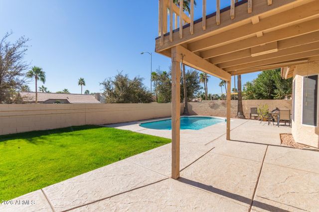 3611 E WINDMERE Drive, Phoenix, AZ 85048