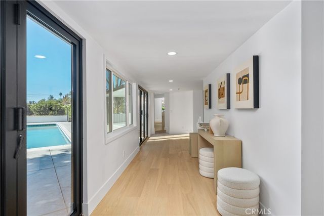 12852 Fairhaven, Santa Ana, CA 92705