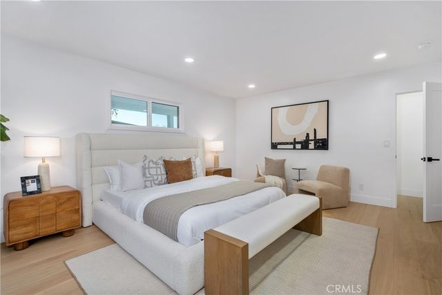 12852 Fairhaven, Santa Ana, CA 92705