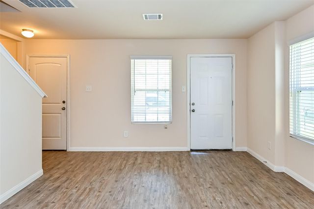 12707 Veterans Ranch Road, Houston, TX 77014