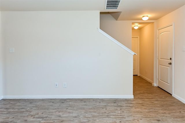 12707 Veterans Ranch Road, Houston, TX 77014