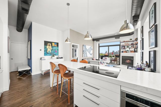 811 S Lytle Street 612, Chicago, IL 60607