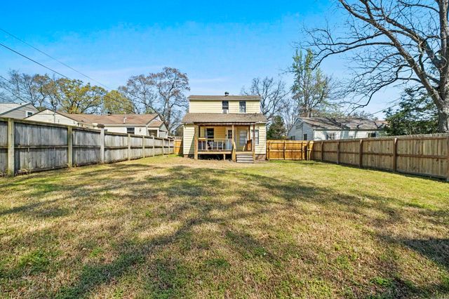 316 W H Avenue, North Little Rock, AR 72116