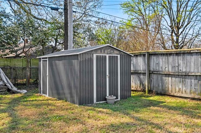 316 W H Avenue, North Little Rock, AR 72116