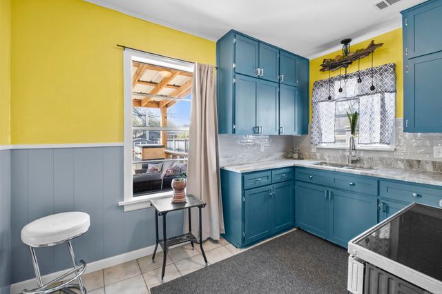 316 W H Avenue, North Little Rock, AR 72116