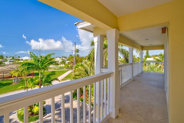 160 1st Street, Key Colony, FL 33051