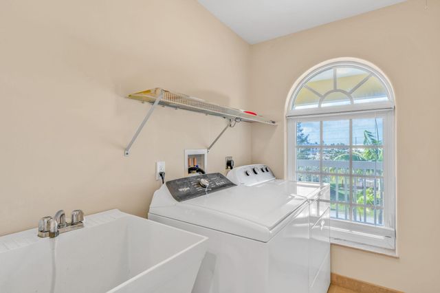 160 1st Street, Key Colony, FL 33051