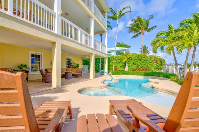 160 1st Street, Key Colony, FL 33051