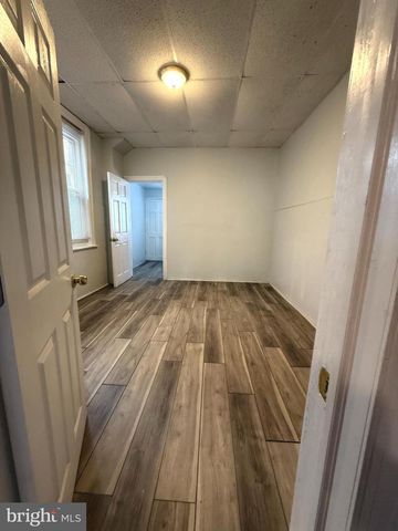 3447 H ST, Philadelphia, PA 19134