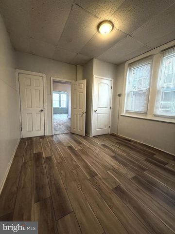 3447 H ST, Philadelphia, PA 19134