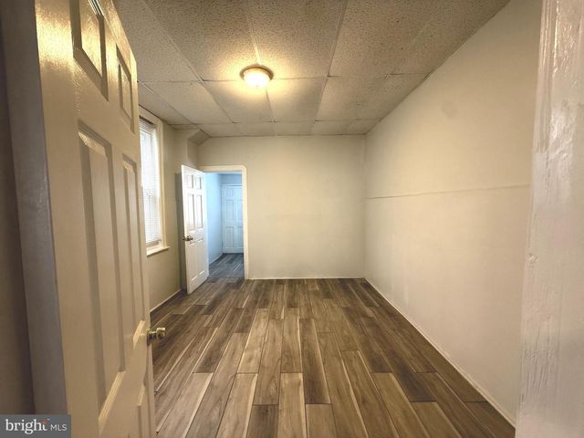 3447 H ST, Philadelphia, PA 19134