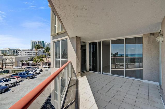 6767 Collins Ave 304, Miami Beach, FL 33141