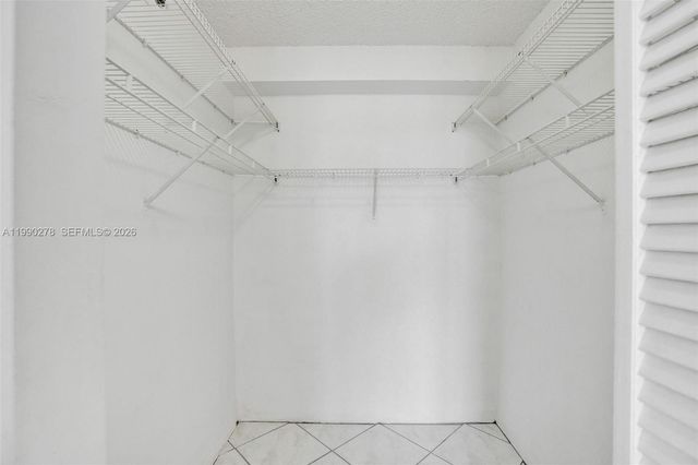 6767 Collins Ave 304, Miami Beach, FL 33141