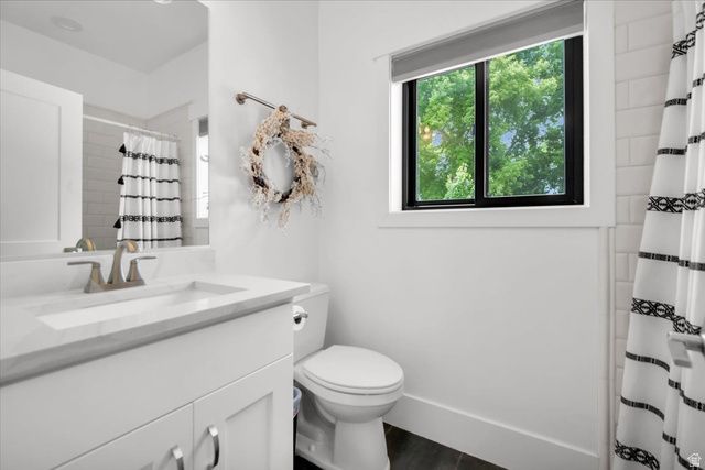 266 S 300 W, Mt Pleasant, UT 84647