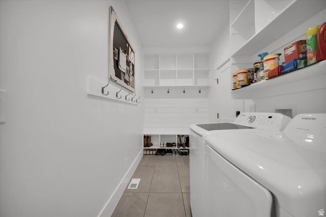 266 S 300 W, Mt Pleasant, UT 84647