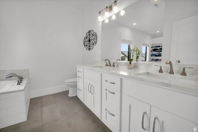 266 S 300 W, Mt Pleasant, UT 84647