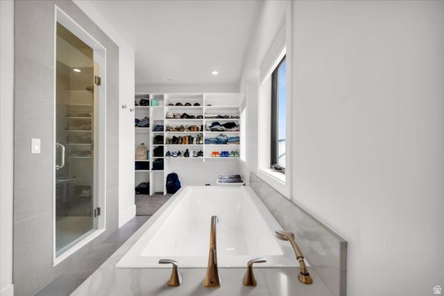 266 S 300 W, Mt Pleasant, UT 84647